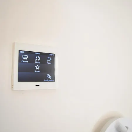 Animo Aesthetic At Guildford Str Apartamento